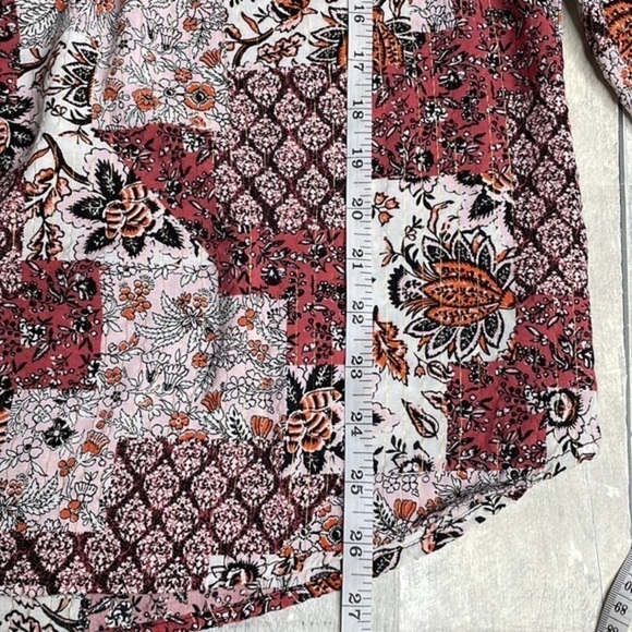 JANE and Delancy multicolored long sleeve‎ boho blouse. Smocked neckline/sleeves - Picture 11 of 13